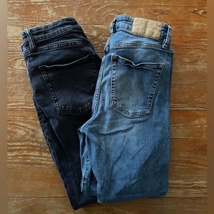 2 pairs of H&M Mom Jeans - size 4